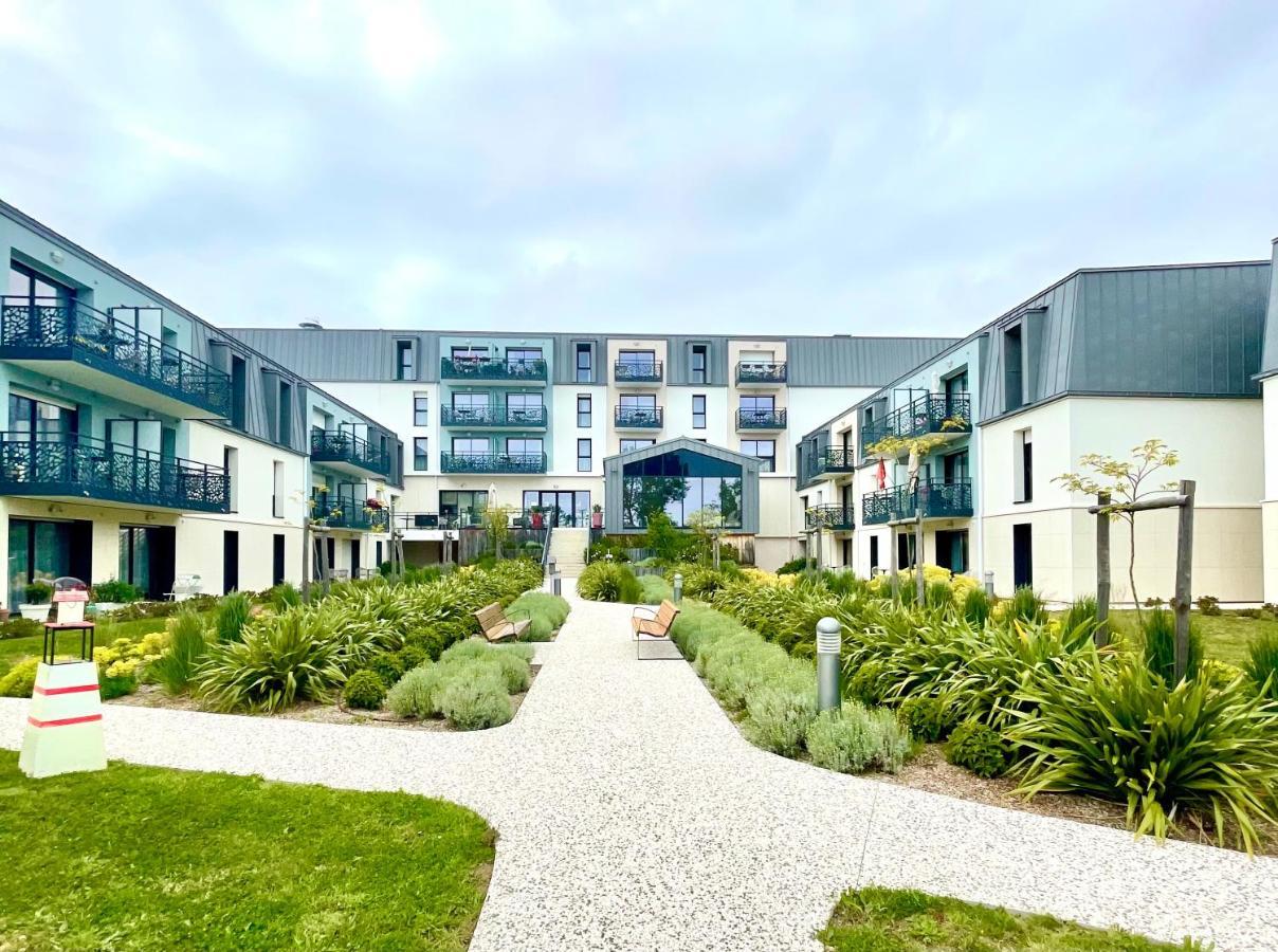 Domitys Les Fregates Aparthotel Les Sables-dʼOlonne Kültér fotó